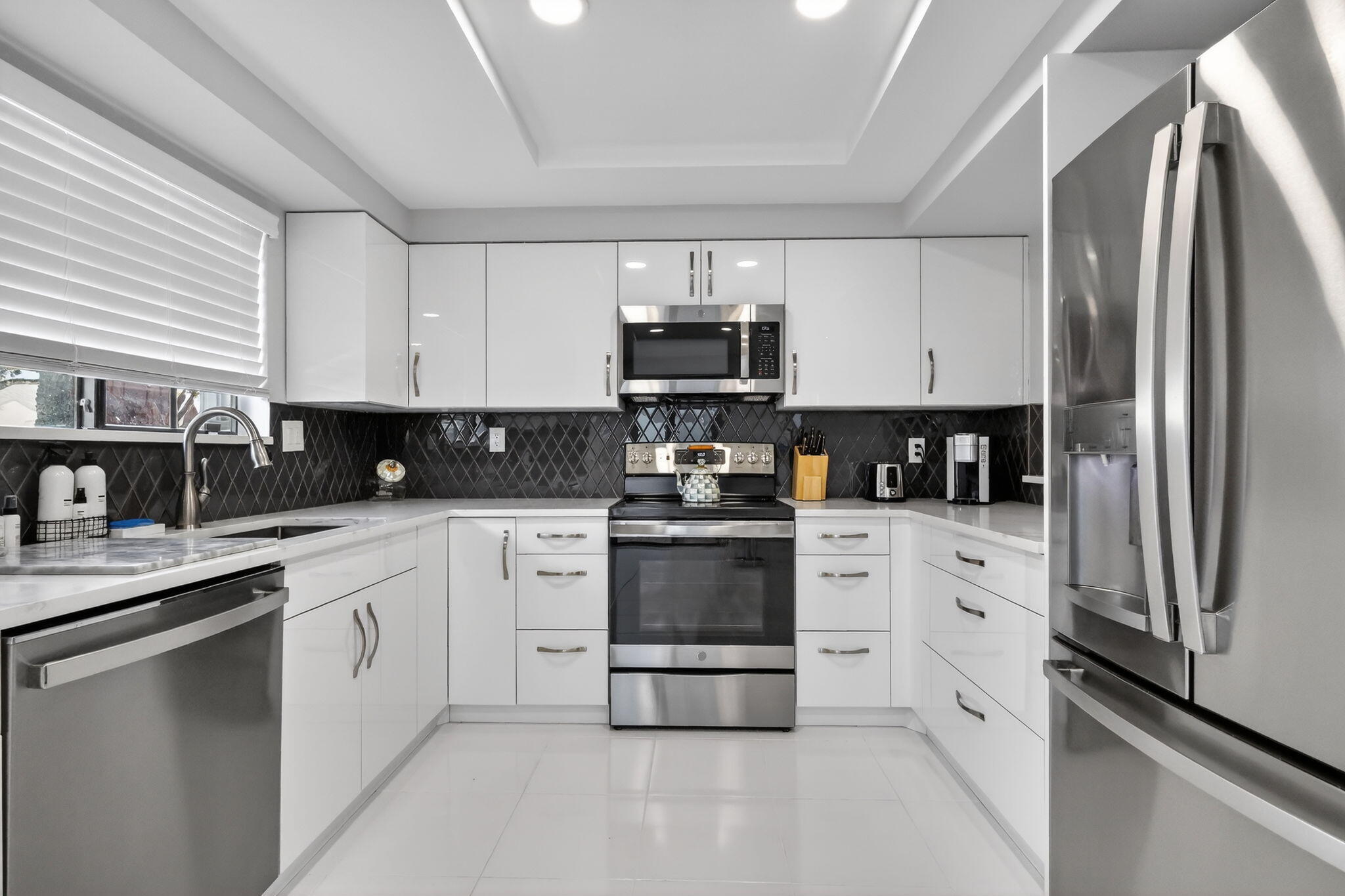 GLENEAGLES CONDO III - Residential