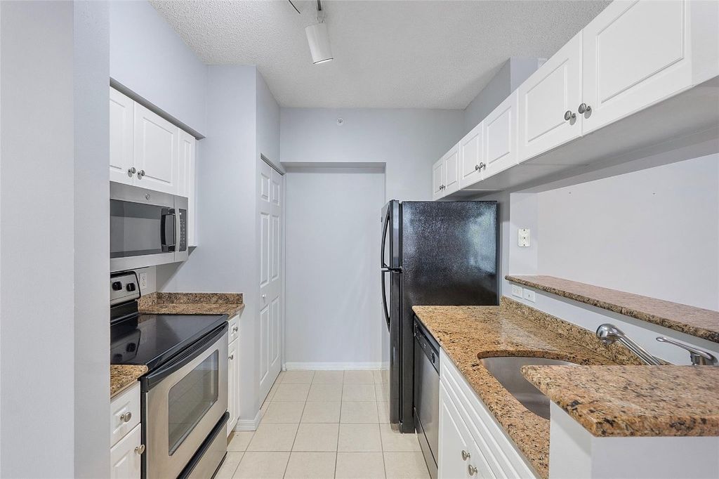 Photo of 4317 Tuscany Way #4317, Boynton Beach, FL 33435 (MLS # F10509131)