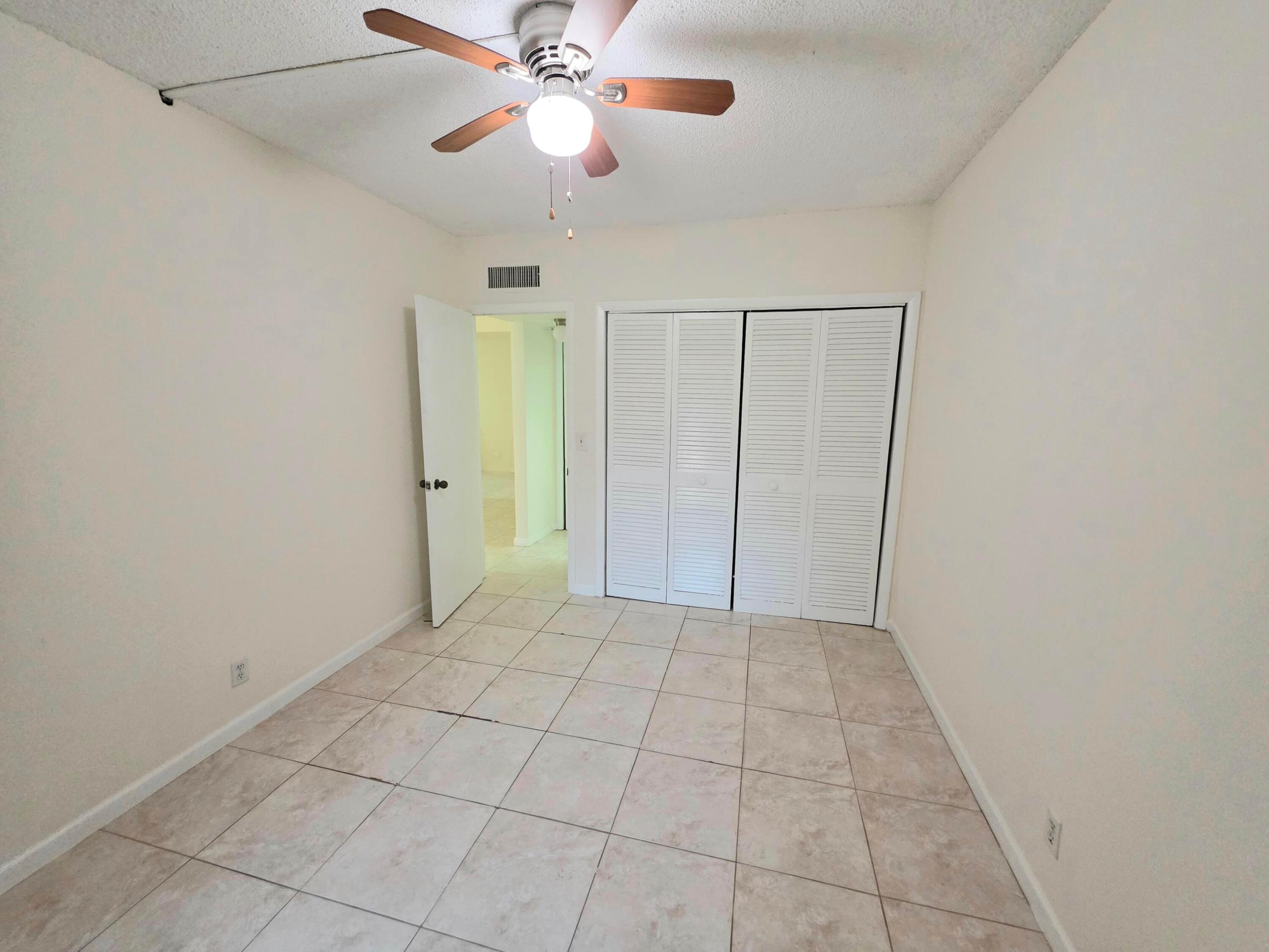 SPANISH OAKS CONDO - Residential Lease