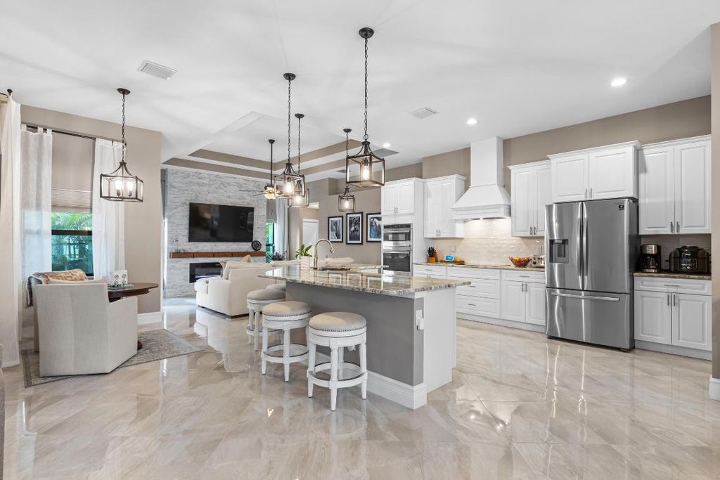 Photo of 1434 SW Jacksonville Avenue, Port Saint Lucie, FL 34953 (MLS # R11153769)