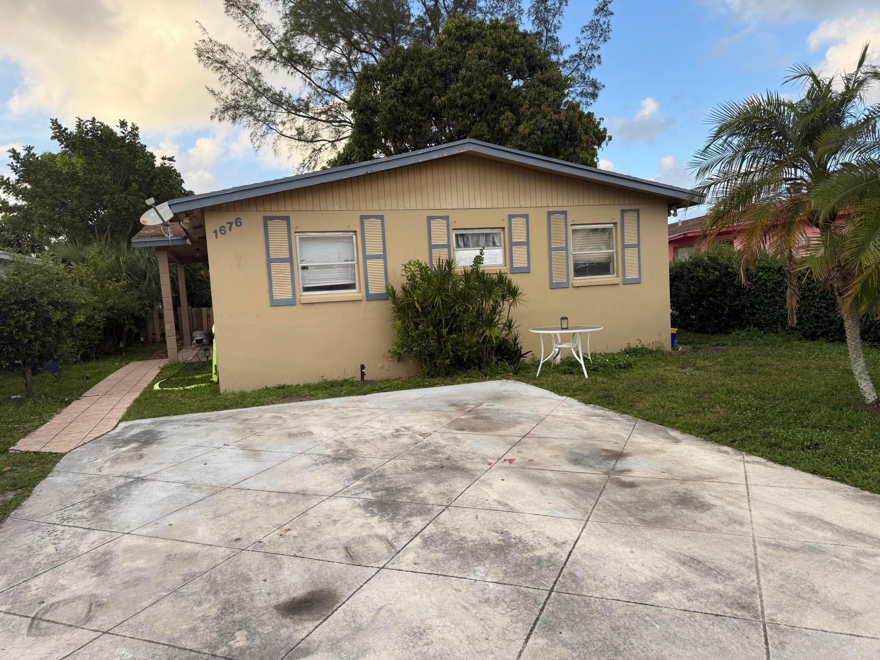 RIVIERA HEIGHTS - Residential