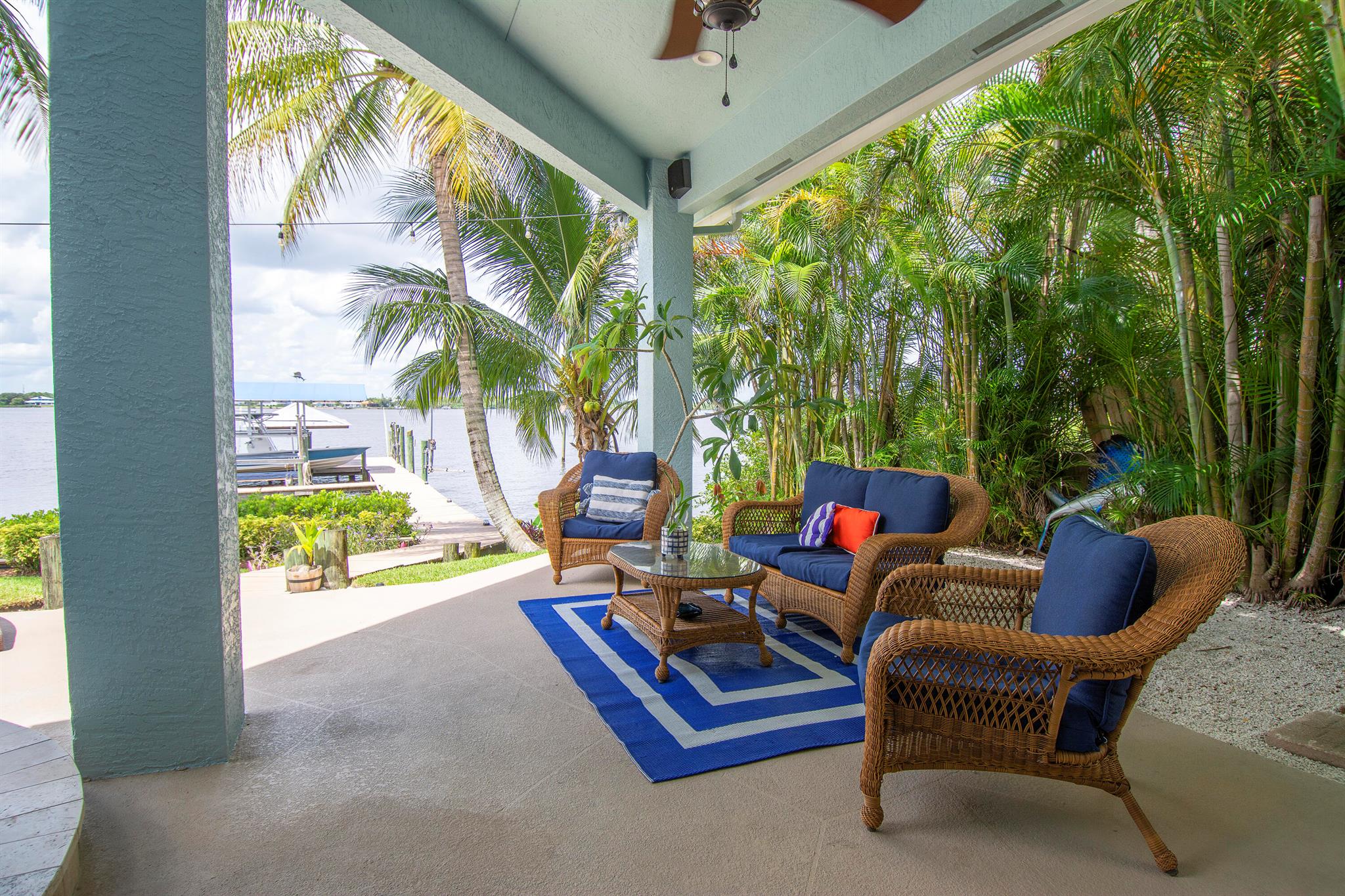 RIVER POINT - Residential