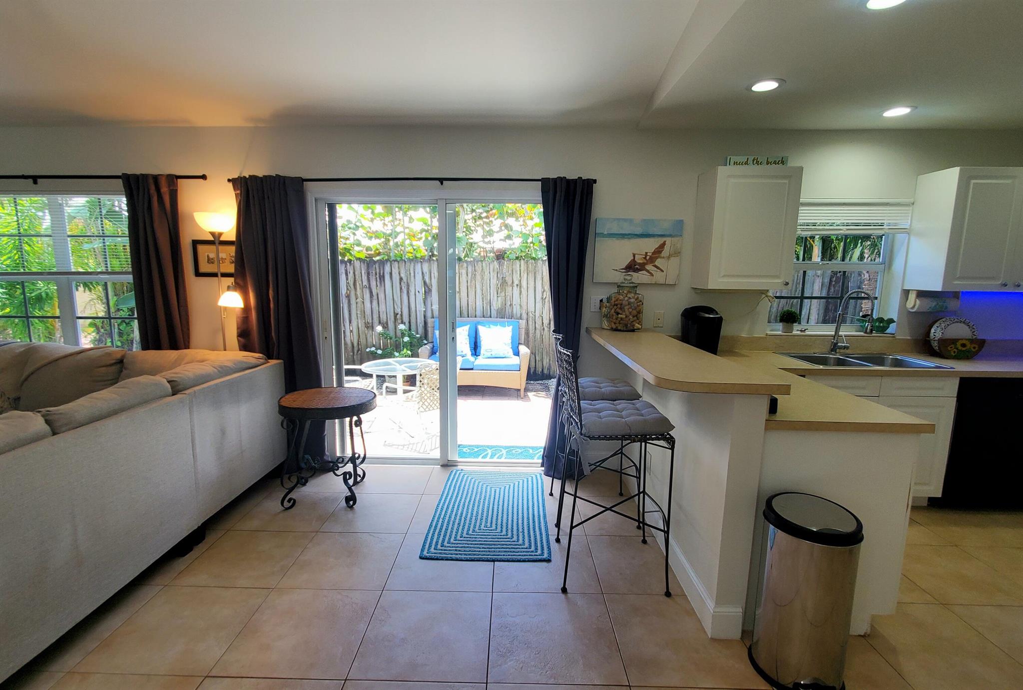 RIVER POINT - Residential