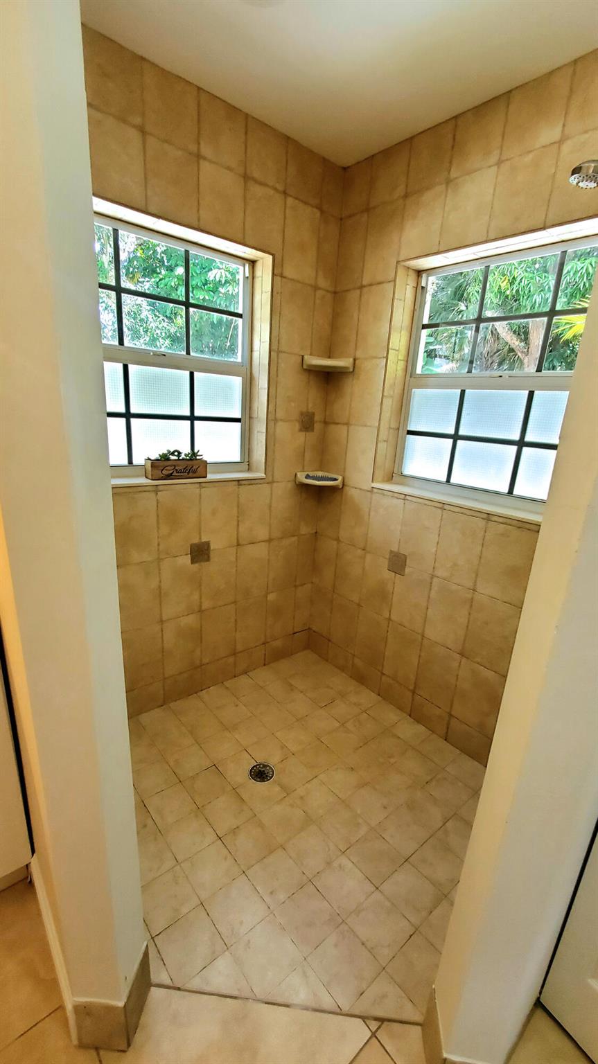 RIVER POINT - Residential