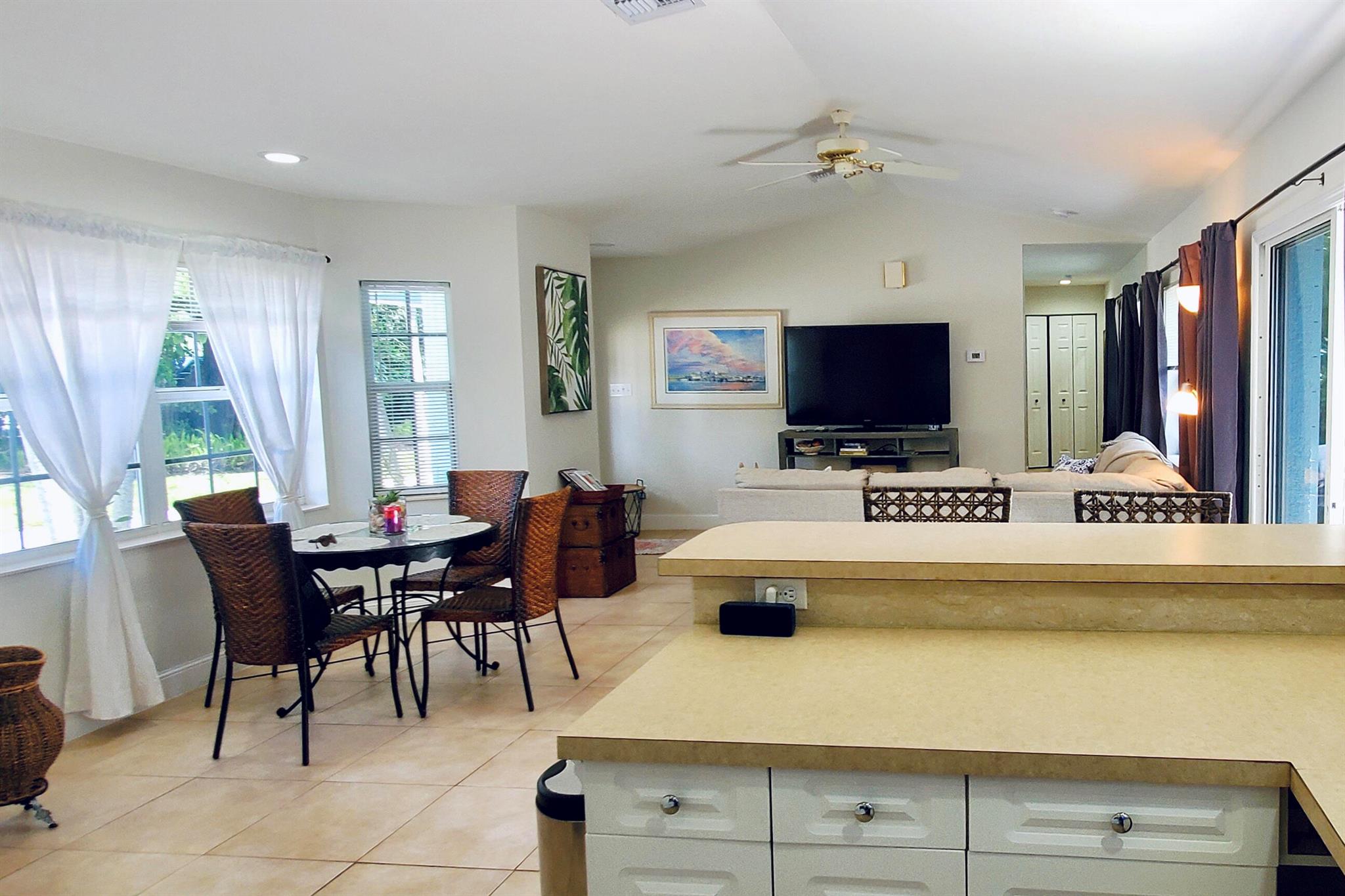 RIVER POINT - Residential