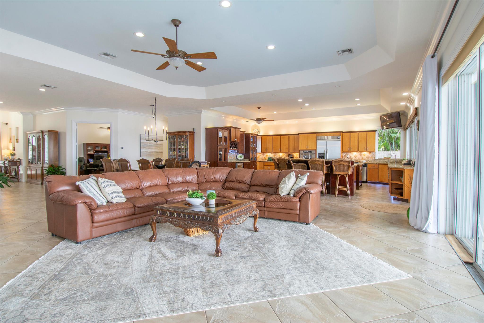 RIVER POINT - Residential