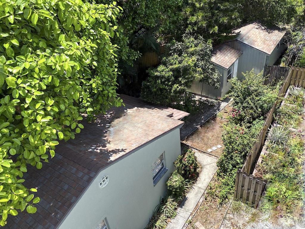 Photo of 519 S M Street, Lake Worth Beach, FL 33460 (MLS # R11107899)