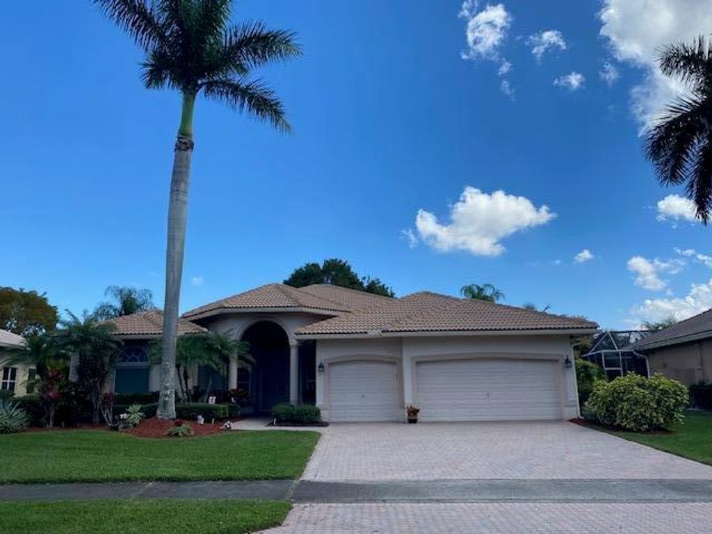 Photo of 5261 Kensington Circle, Coral Springs, FL 33076 (MLS # R10703874)