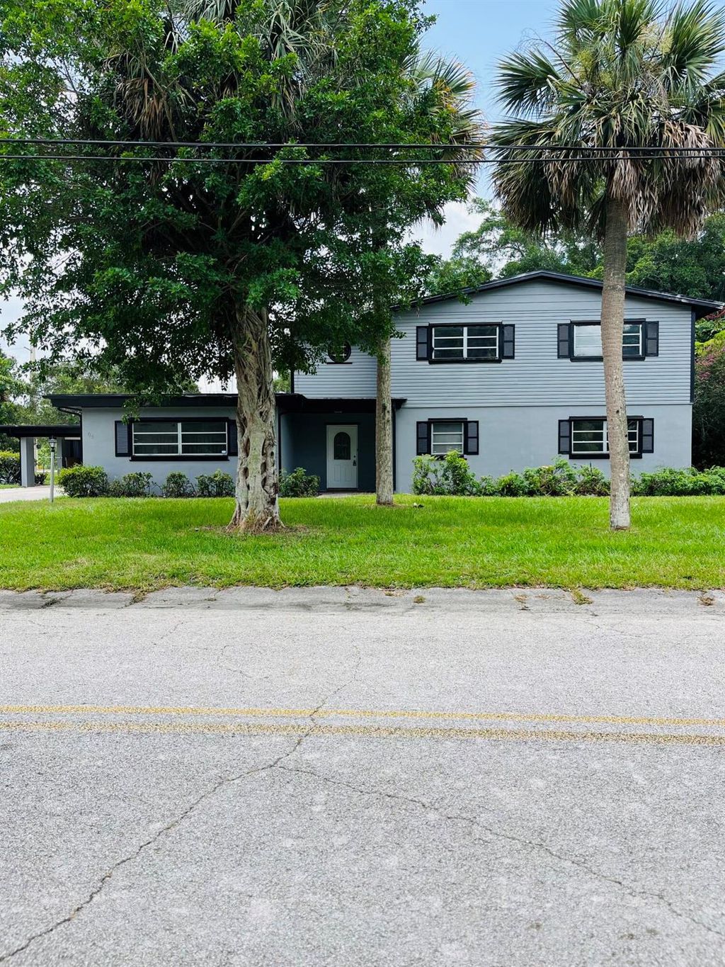 Photo of 4054 Greenwood Drive, Fort Pierce, FL 34982 (MLS # R10906916)