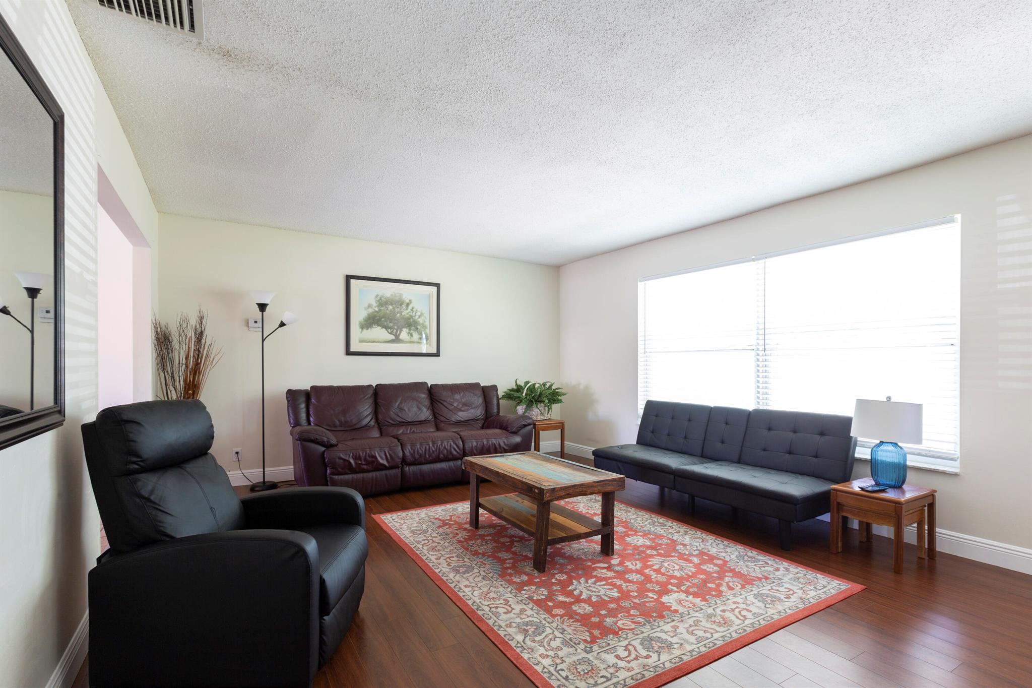 TROPIC PALMS 1 - Residential