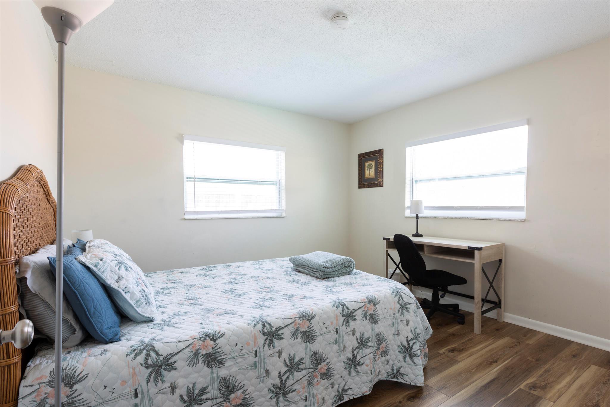 TROPIC PALMS 1 - Residential