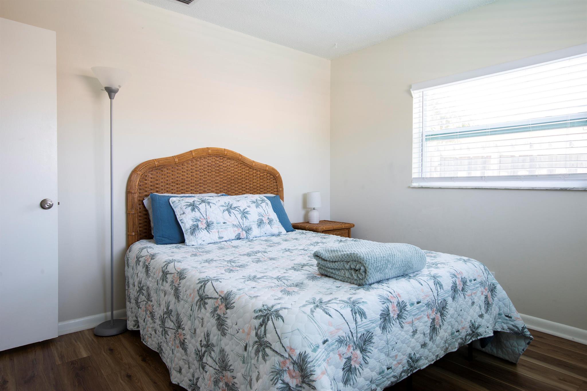 TROPIC PALMS 1 - Residential