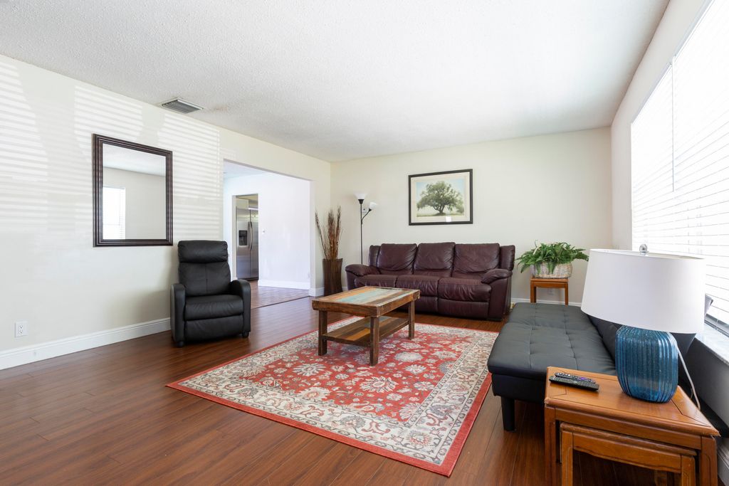 Photo of 709 Lindell Boulevard, Delray Beach, FL 33444 (MLS # R11150111)