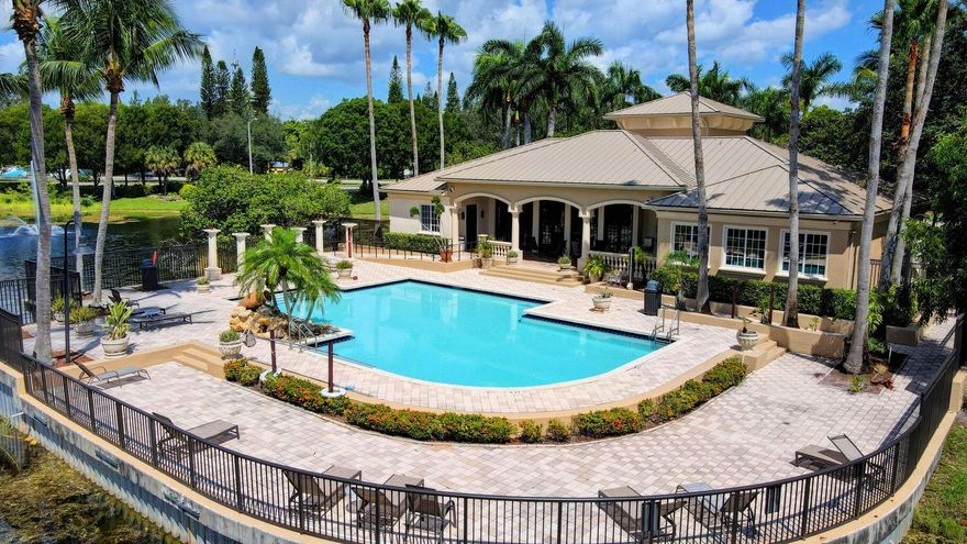 Located in the prestigious Grand View at Crestwood Complex. The gated community offers resort-type amenities such as 2 Pools, Fitness Center, Tennis Court, Playground, Kids Court, many Picnic Areas, Walk/Jog Trail, and 24h/7 Security Cameras. Centrally located between Southern and Okeechobee Blvd. We are near Turnpike, Equestrian facilities, Wellington Mall, Publix, Duffy's, Sal's Italian, Burger King, ABC Fine Wine, Walgreens, Hair Salon, Nail Salon, and much more. Come to see it before someone else takes it! Easy to show!