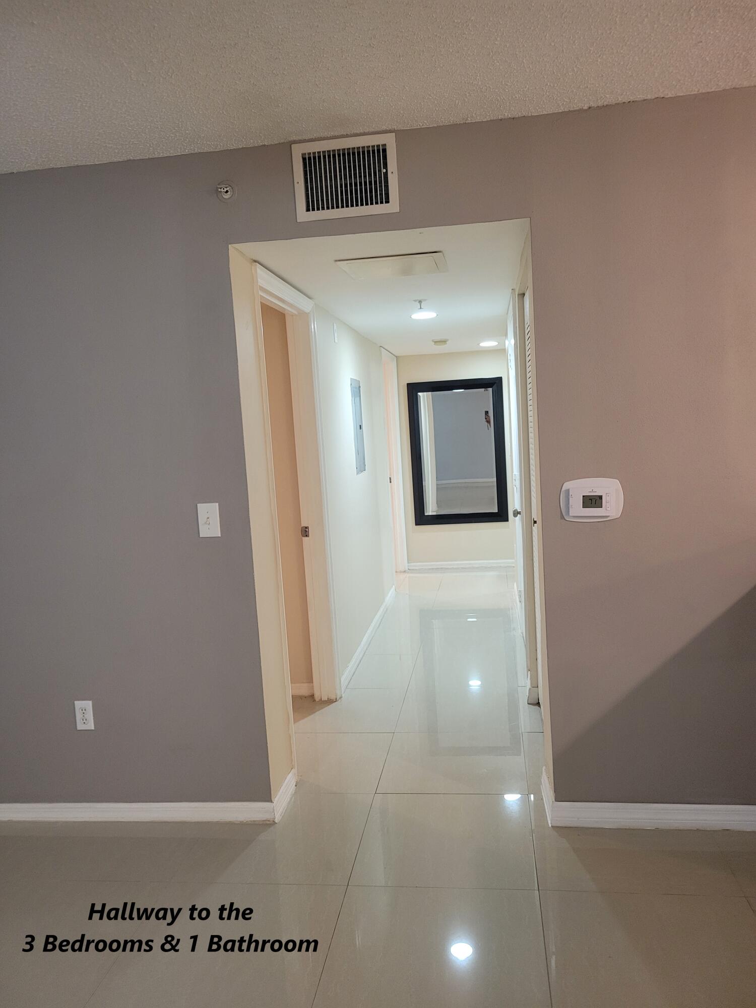 GRAND VIEW AT CRESTWOOD CONDOMINIUM - Residential Lease