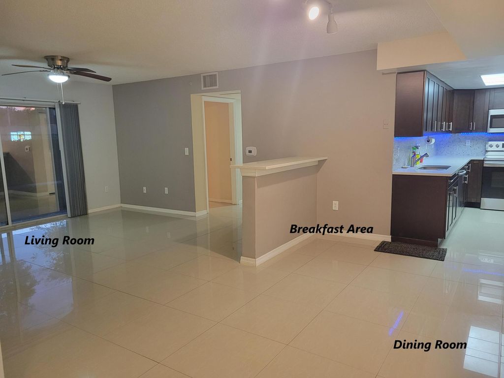 Photo of 1400 Crestwood Court S #1402, Royal Palm Beach, FL 33411 (MLS # R11162507)