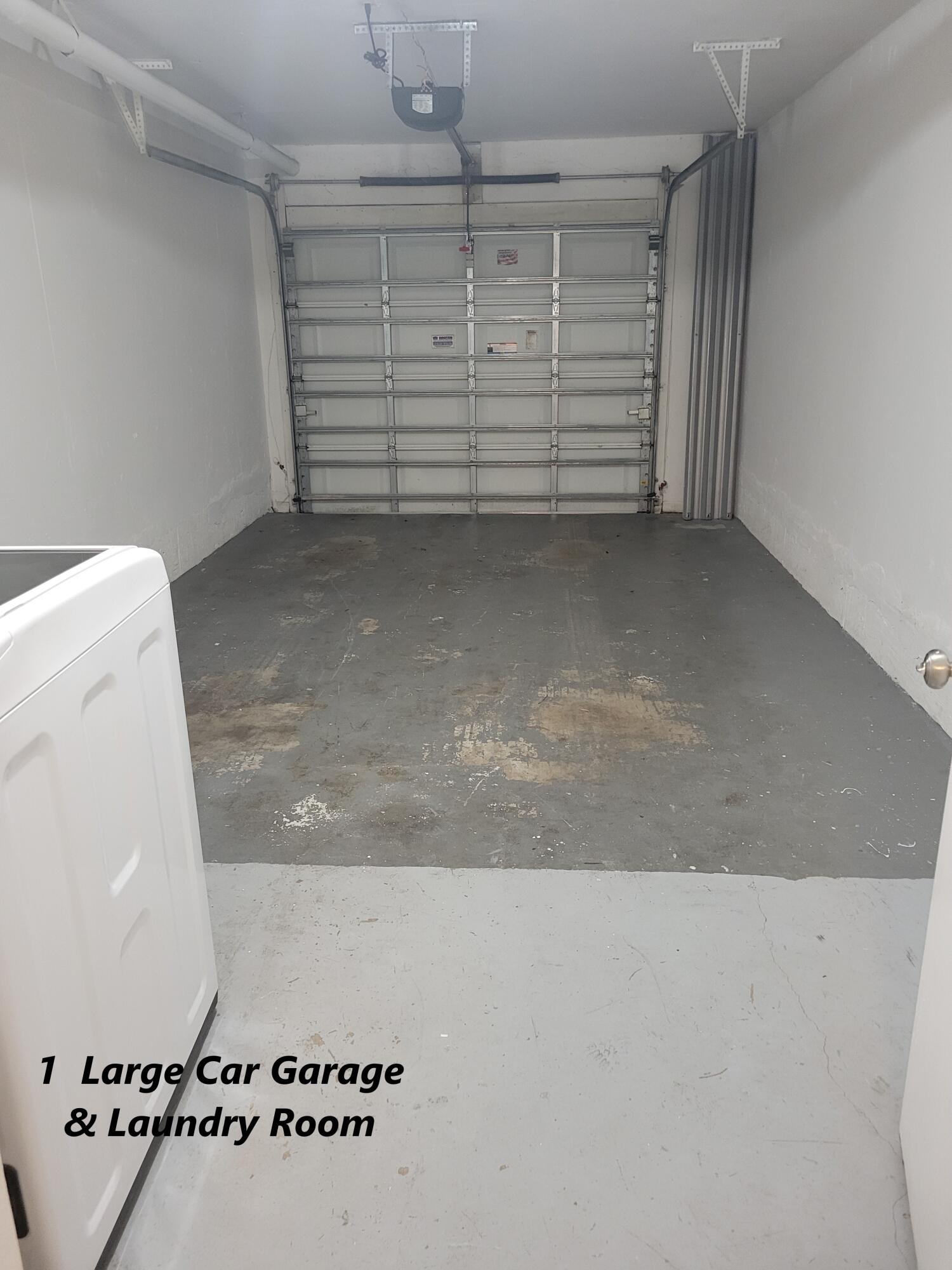 GRAND VIEW AT CRESTWOOD CONDOMINIUM - Residential Lease