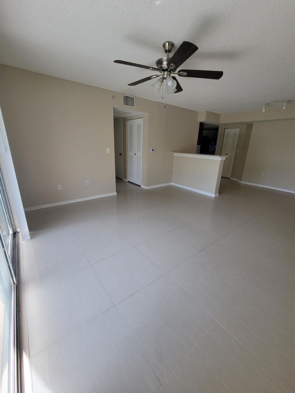 Photo of 1400 Crestwood Court S #1402, Royal Palm Beach, FL 33411 (MLS # R11162507)