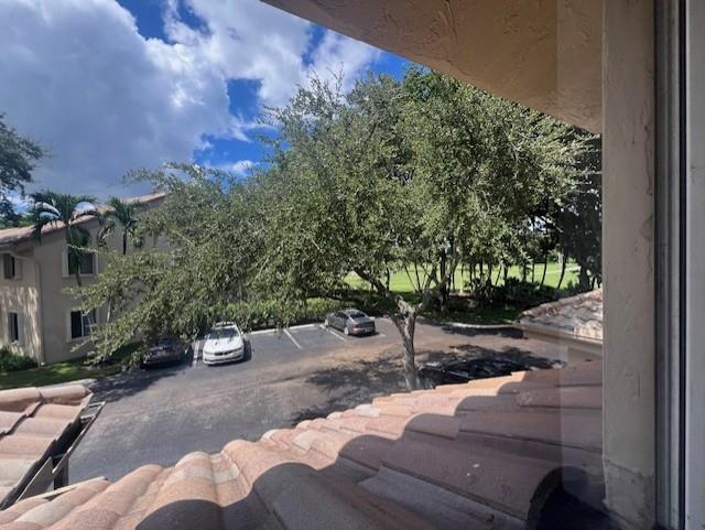 California Courts Condo - Residential Lease