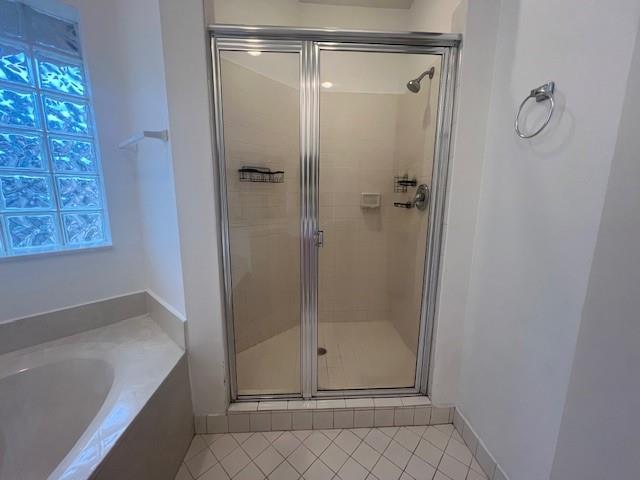 California Courts Condo - Residential Lease