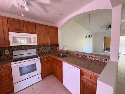 21938 Remsen Terrace 209 Boca Raton FL 33433