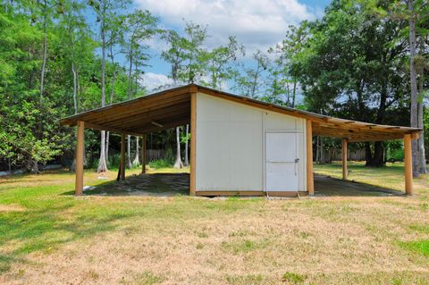 A home in The Acreage