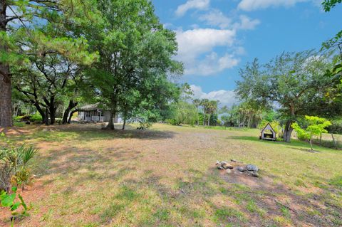 A home in The Acreage