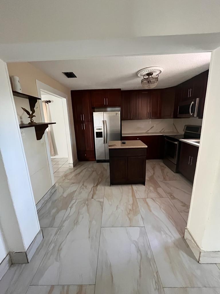 Oriole-Margate Sec Two - Residential Lease