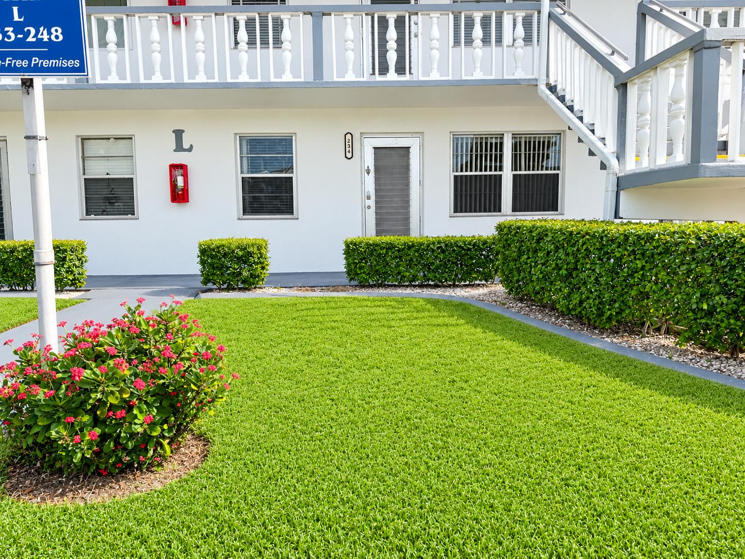 234 Chatham L, West Palm Beach FL 33417