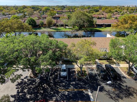Tiny photo for 7906 NW 10th Street #7906, Plantation, FL 33322 (MLS # B26006130)
