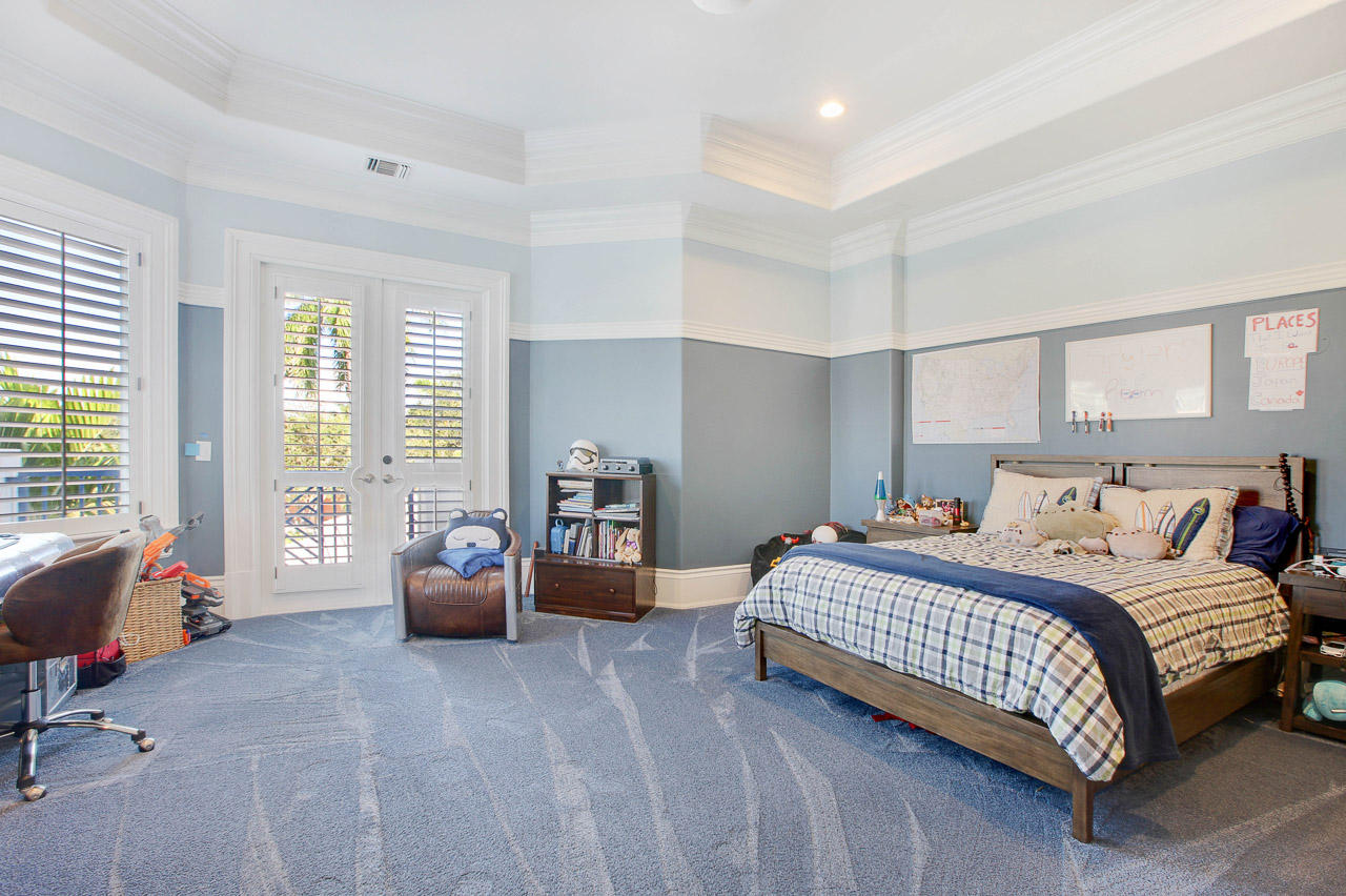 Admirals Cove - Residential