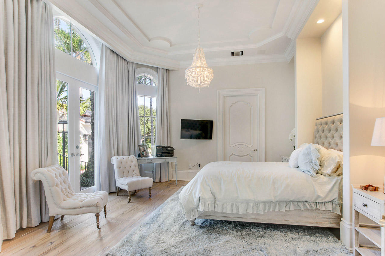 Admirals Cove - Residential