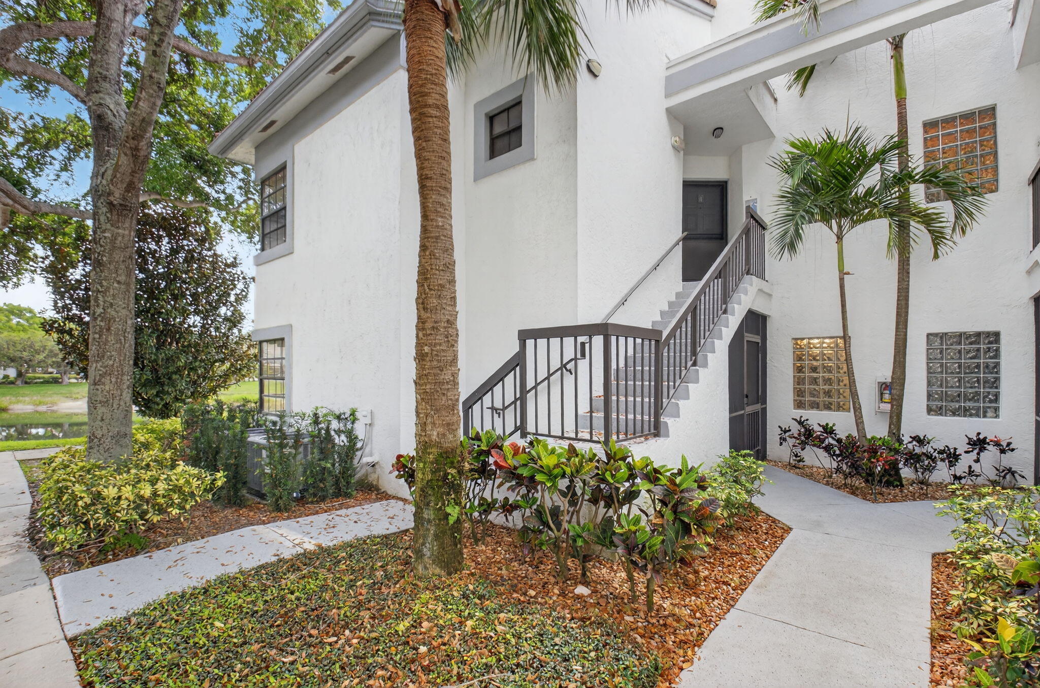 PLATINA / ALEXANDRA VILLAGE - Residential