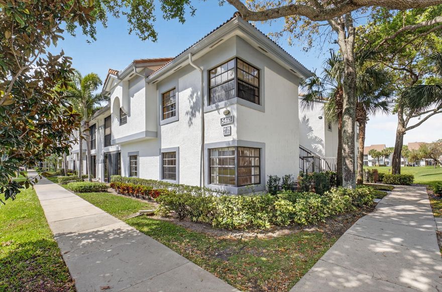 Enjoy tranquil lake views from this first-floor 3-bedroom, 2-bath condominium, thoughtfully priced to sell. Virtually staged rooms highlight the home's full potential and possibilities. The desirable split floor plan offers privacy, while the versatile third bedroom can serve as a guest room, den, or hobby space. The kitchen features a breakfast area perfect for casual dining, and the home includes a BRAND-NEW HOT WATER HEATER! Take in the serene water views from the primary suite, patio, and additional bedrooms. This is a fantastic opportunity to create your ideal Florida retreat and enjoy the Palm Beach County lifestyle. Platina offers care-free, resort-style living at its very best! AT&T FIBER OPTIC HIGH SPEED INTERNET is INCLUDED IN THE CONDO FEES along with DIRECT TV, PEST CONTROL, ROOF MAINTENANCE and WATER. All you pay for is electricity! The active 20,000 square foot clubhouse will be renovated beginning in May. Cafe open for breakfast and lunch offering take-out meals, card rooms, fitness center with stationary bicycles in a solarium overlooking the pool area. Relax in one of the satellite pools or at the enormous free-form main pool and spacious sundeck. Tennis, handball and pickleball courts. There is also an art room with a kiln! With shows, bingo, and an array of clubs, you will not be bored! 24-hour guard gated community. Convenient access to I-95 and the Florida Turnpike. Close to shopping and wonderful restaurants