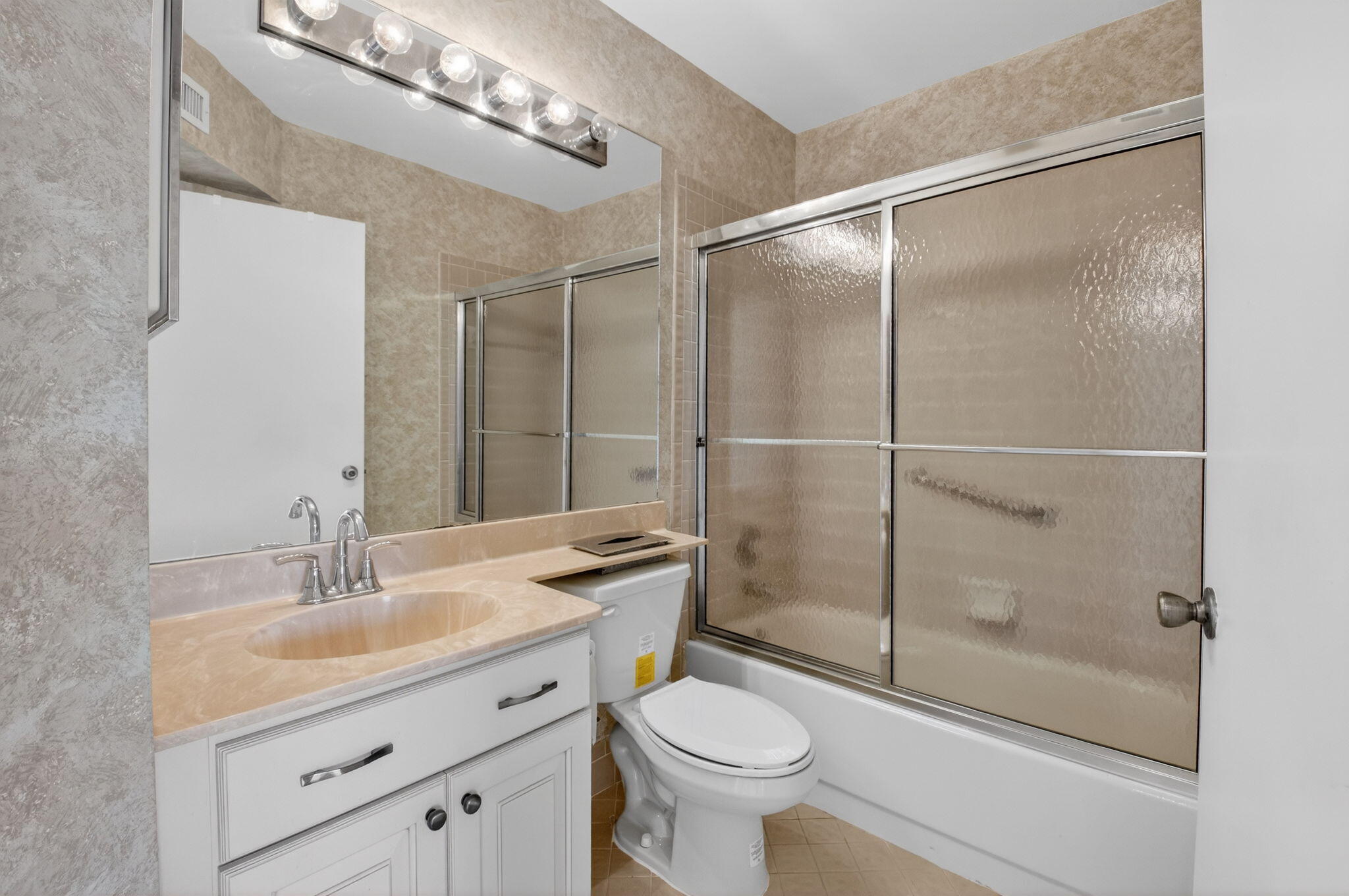 PLATINA / ALEXANDRA VILLAGE - Residential