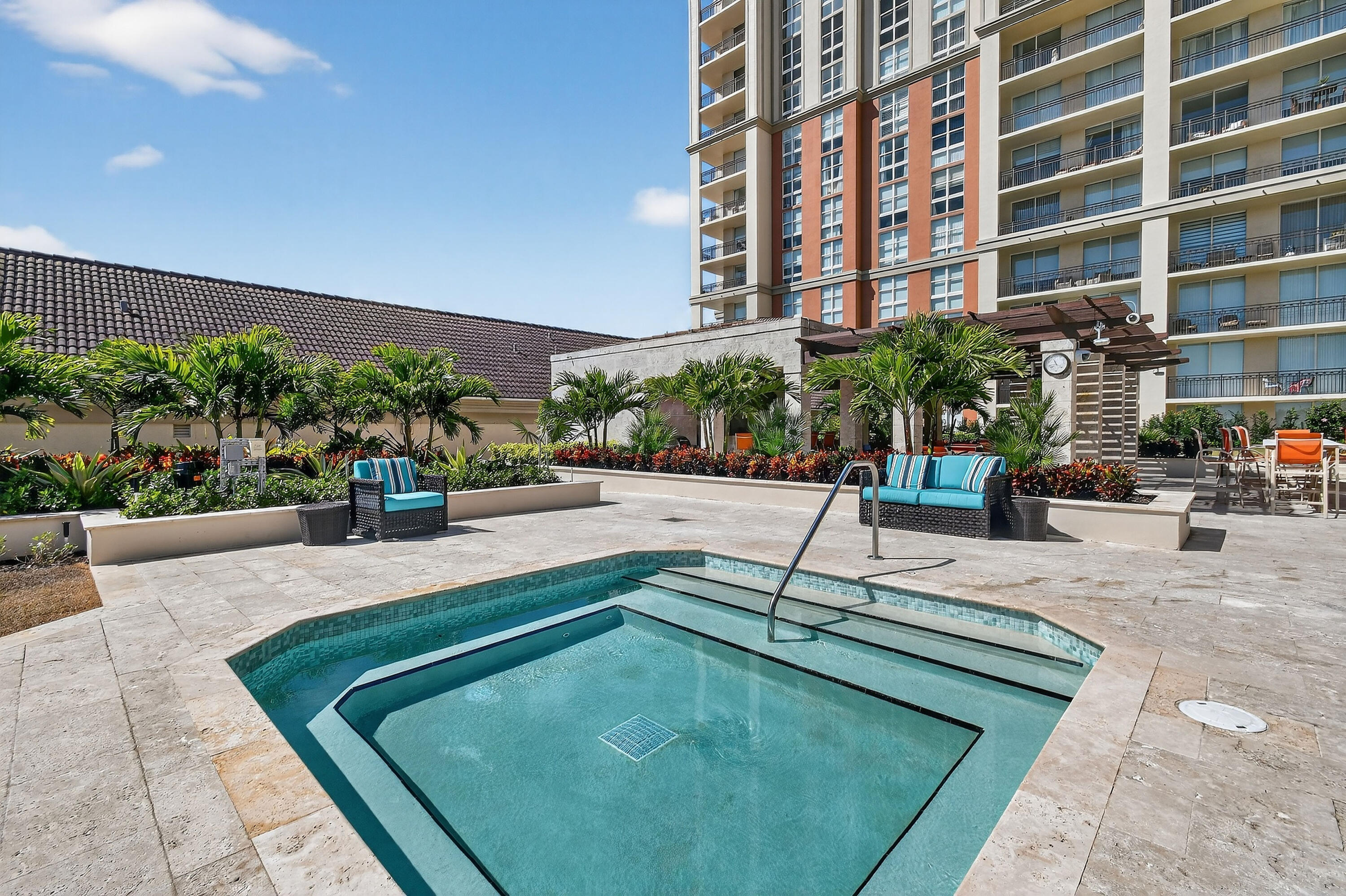 CITYPLACE SOUTH TOWER CONDO - Residential Lease