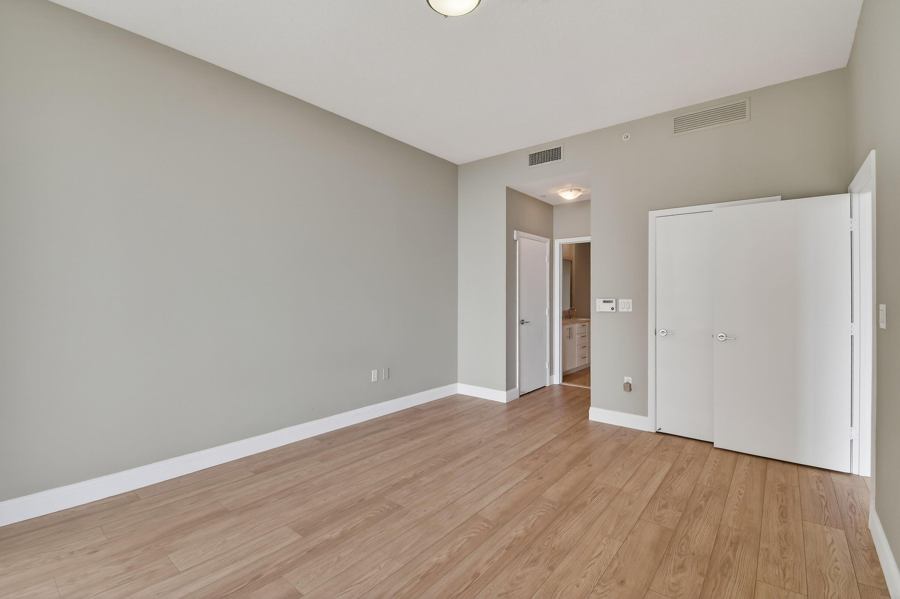 CITYPLACE SOUTH TOWER CONDO - Residential Lease