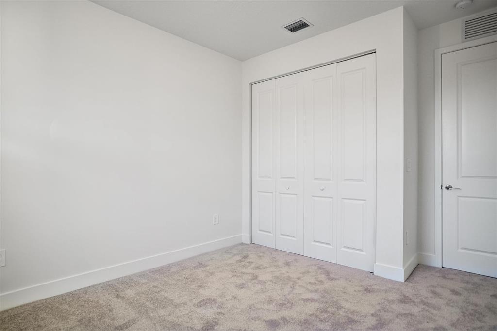 CRESCENT RIDGE - Residential Lease