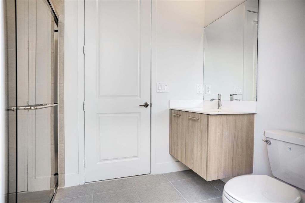CRESCENT RIDGE - Residential Lease