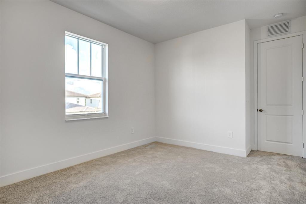 CRESCENT RIDGE - Residential Lease