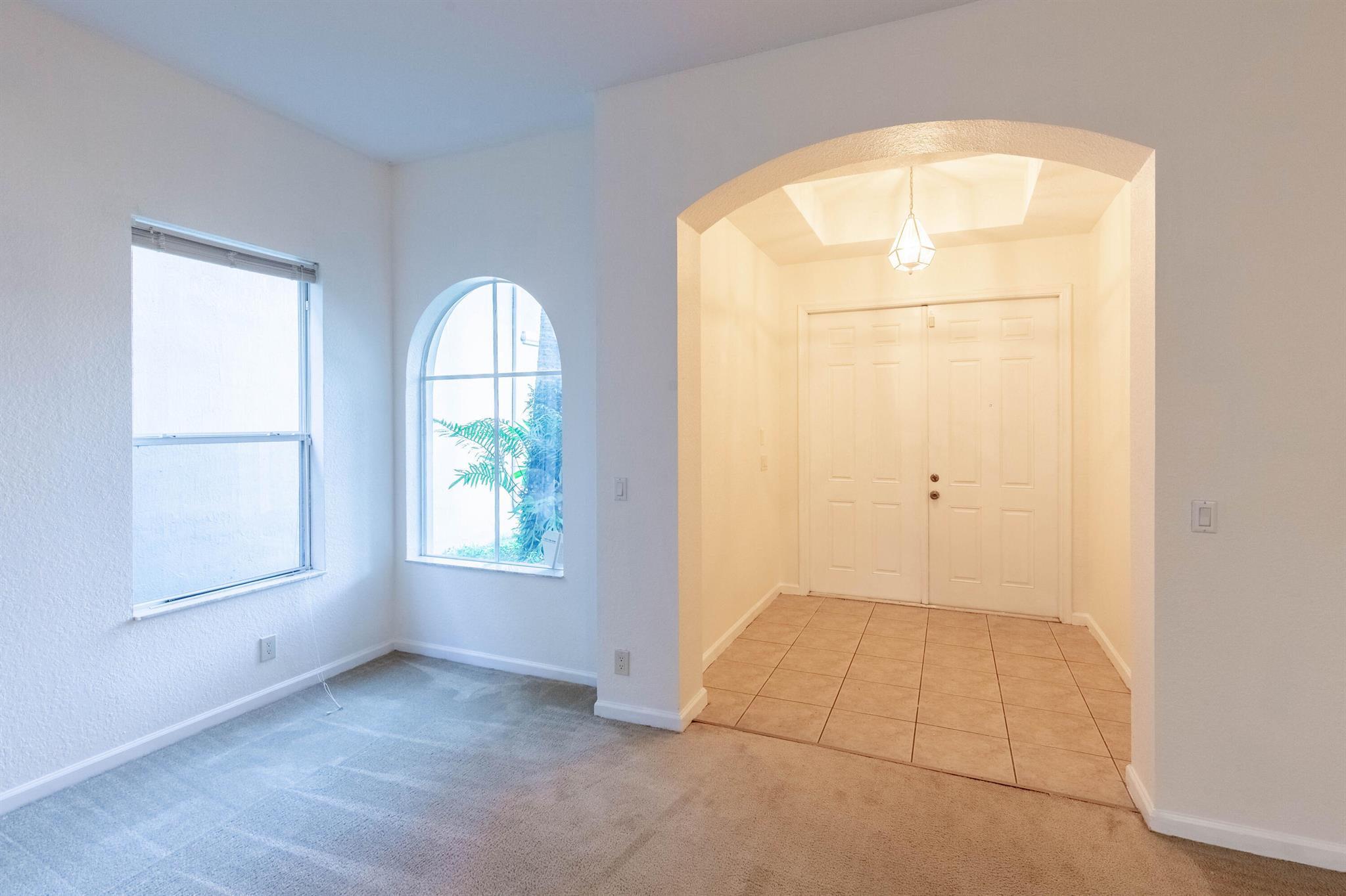 1067 Grove Park Circle