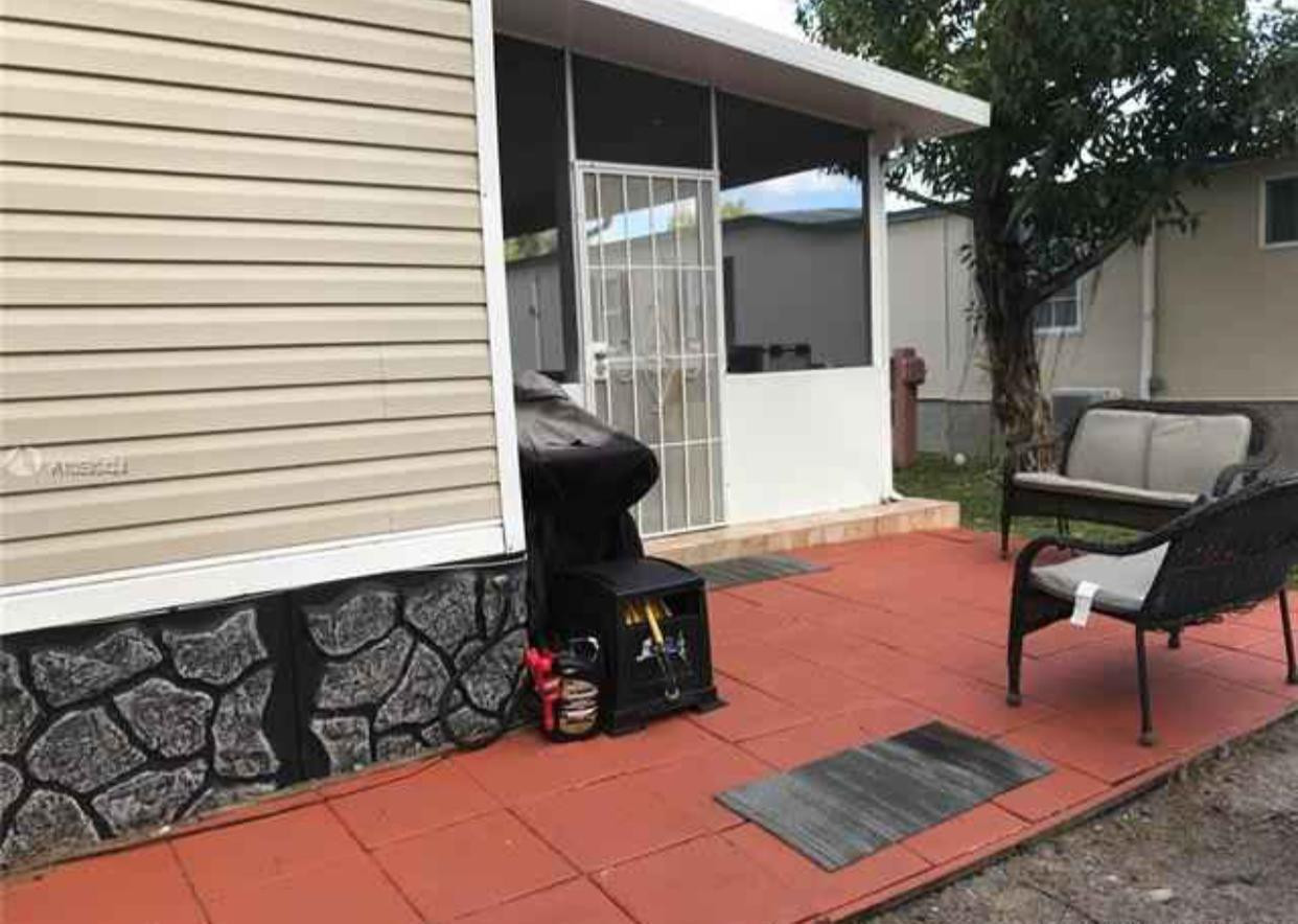 HAVEN LAKE PARK - Residential