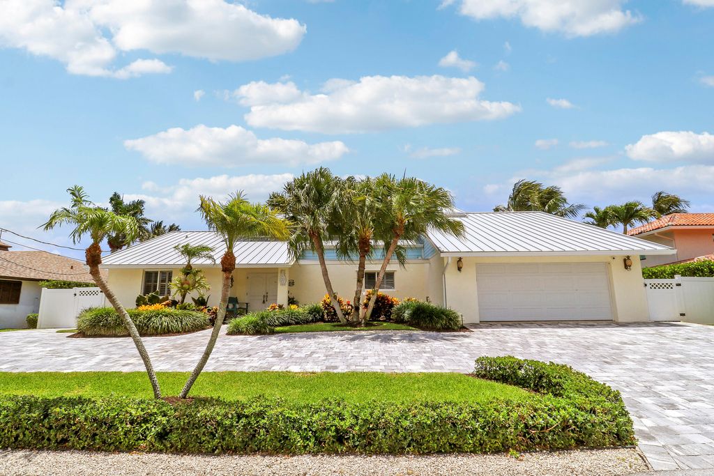 Photo of 171 Lucina Drive, Hypoluxo, FL 33462 (MLS # B26032530)