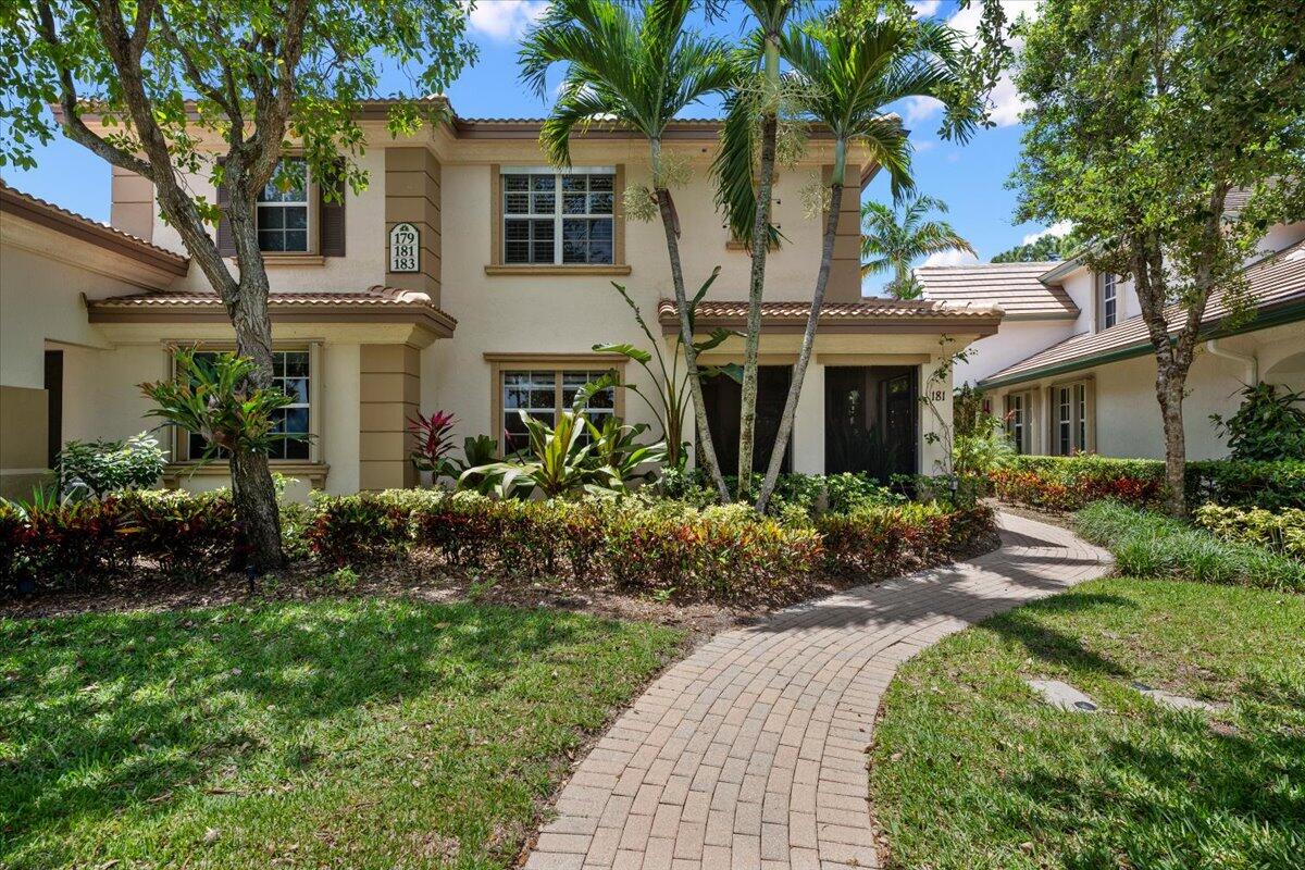 181 Evergrene Parkway 14-b