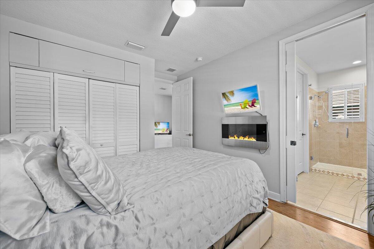 MANSIONS AT EVERGRENE CONDO - Residential