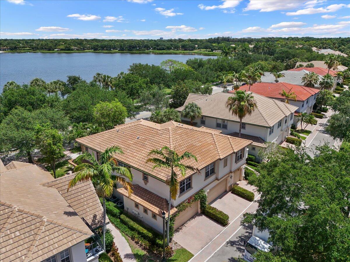 MANSIONS AT EVERGRENE CONDO - Residential