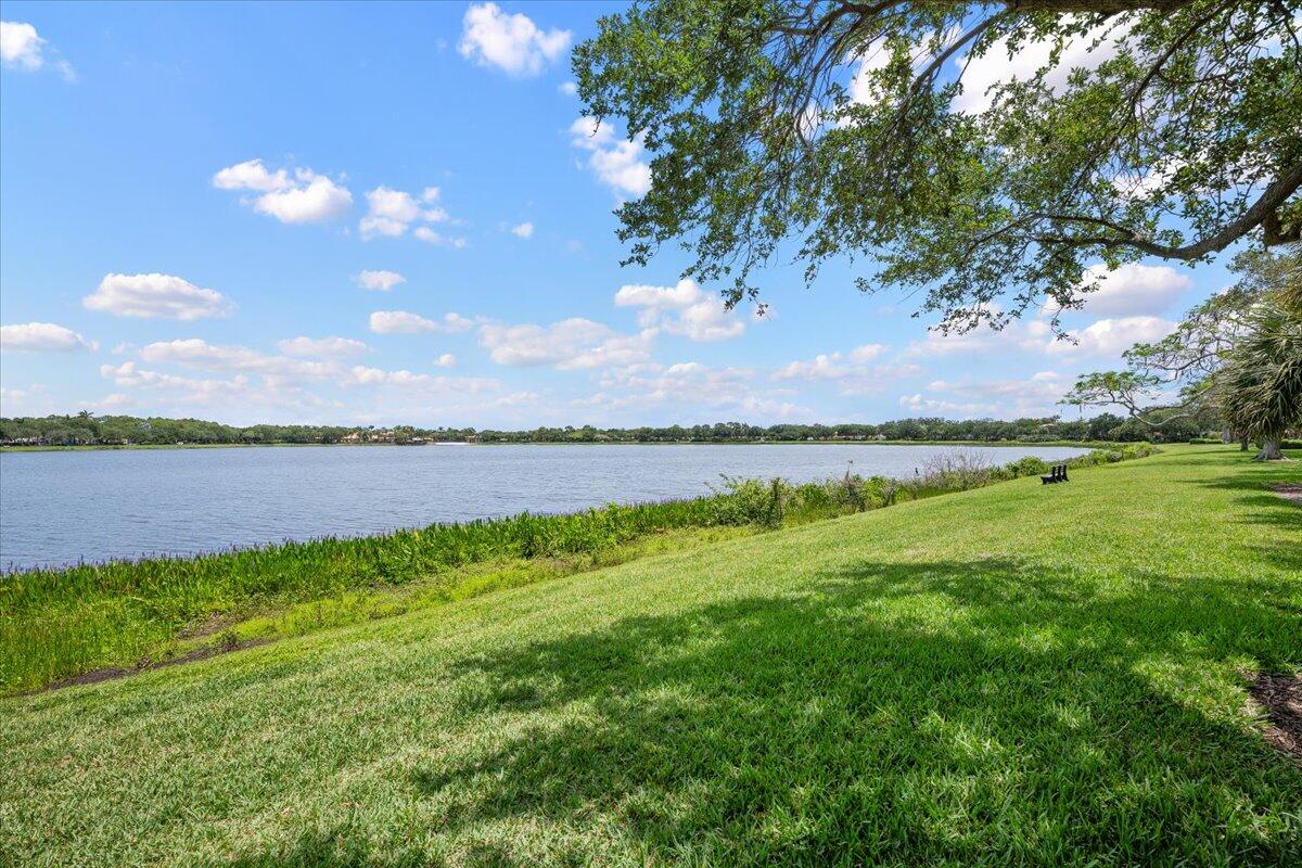 181 Evergrene Parkway 14-b