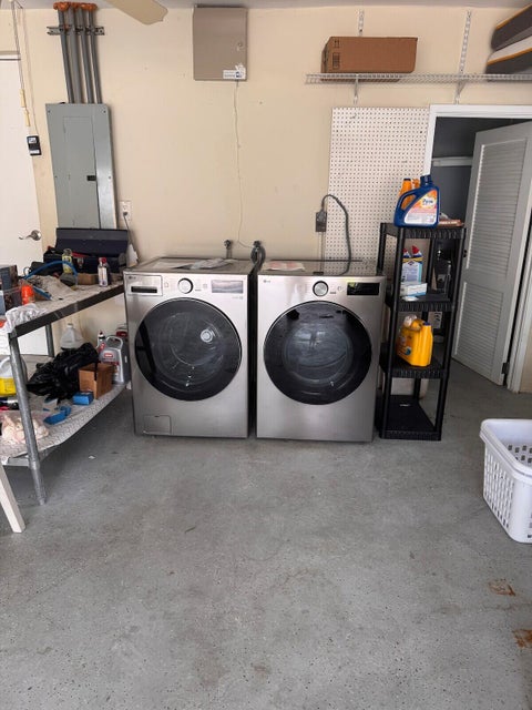 Tiny photo for 3036 NE 19TH Street, Fort Lauderdale, FL 33305 (MLS # B26088584)