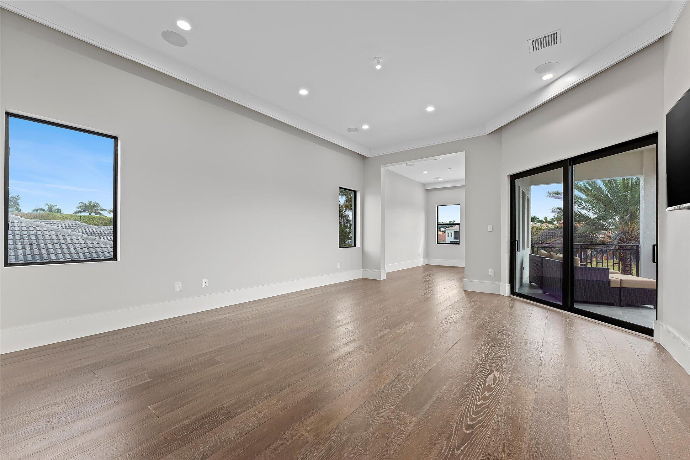 OLYMPIA 1 - Residential