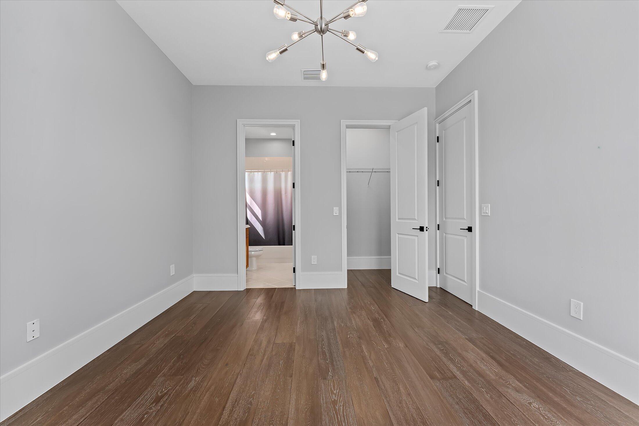 OLYMPIA 1 - Residential